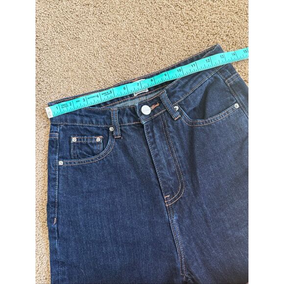 Toteme Barrel Leg Jeans - Picture 8 of 10